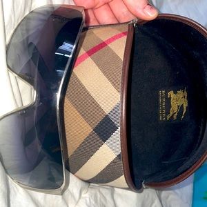 Burberry sunglasses